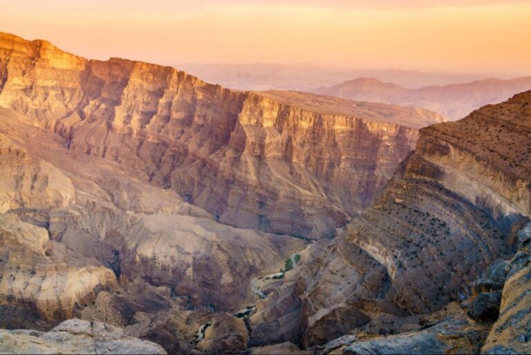 Scopri le meraviglie dell’Oman con un tour su misura Scopri le meraviglie dell’Oman con un tour su misura