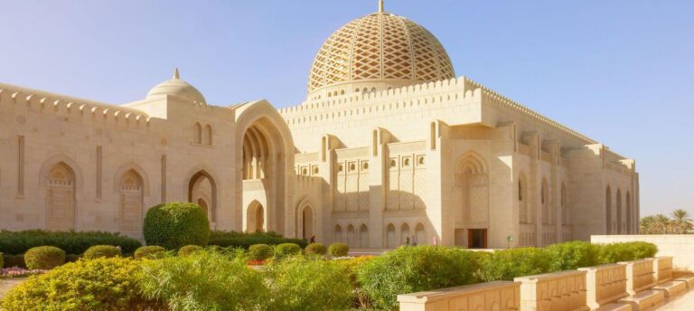 Esplora le meraviglie dell’Oman con un viaggio di gruppo indimenticabile Esplora le meraviglie dell’Oman con un viaggio di gruppo indimenticabile