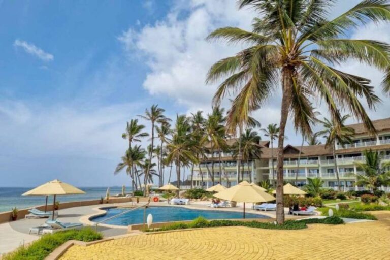 A Wild Romantic Getaway: Kenya Honeymoon Safaris
