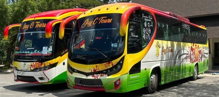The Business Benefits of Providing Bus Transportation for Employees